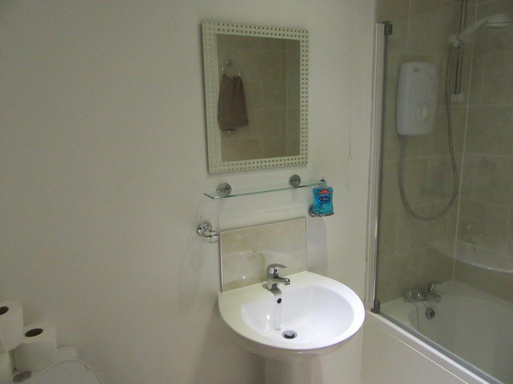 Appartamento No 4 - Large 2 Bed Near Sefton Park And Lark Lane Liverpool Esterno foto
