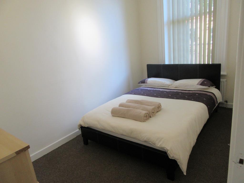 Appartamento No 4 - Large 2 Bed Near Sefton Park And Lark Lane Liverpool Esterno foto